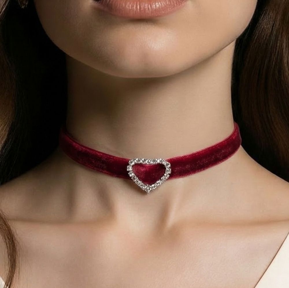 Red Velvet Heart Choker Rhinestone Necklace Romantic Coquette Vintage Style Gift